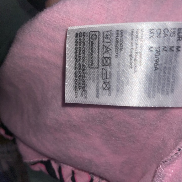 Divided H&M sweater - Picture 6 of 6